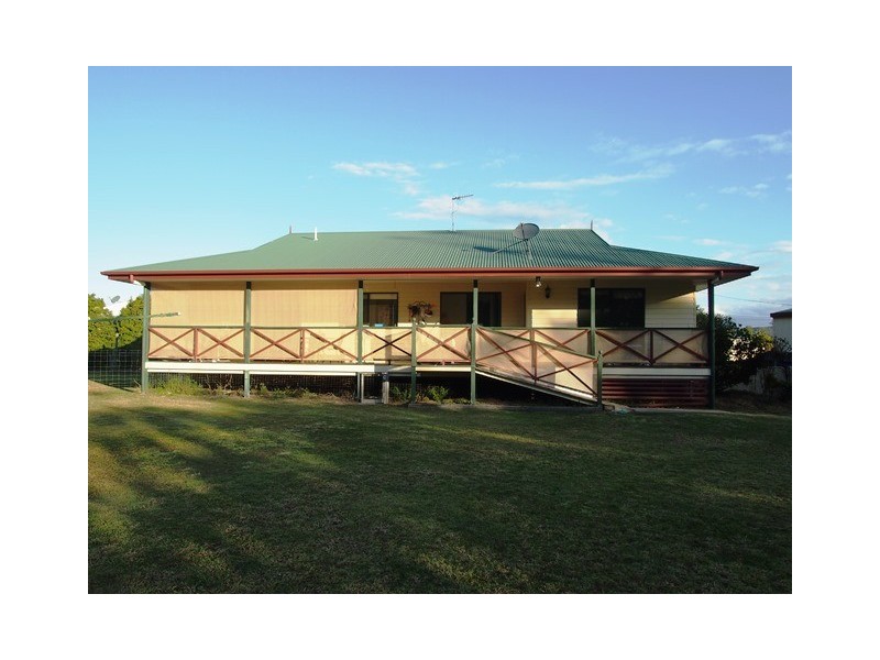 8 Gypsy Court, Cooloola Cove QLD 4580