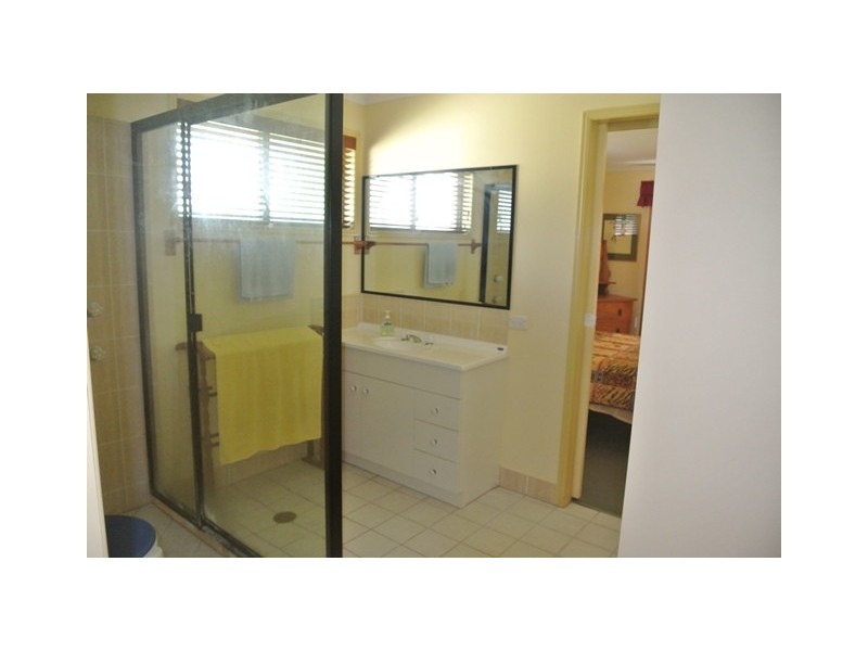 3 Whiting Street, Tin Can Bay QLD 4580