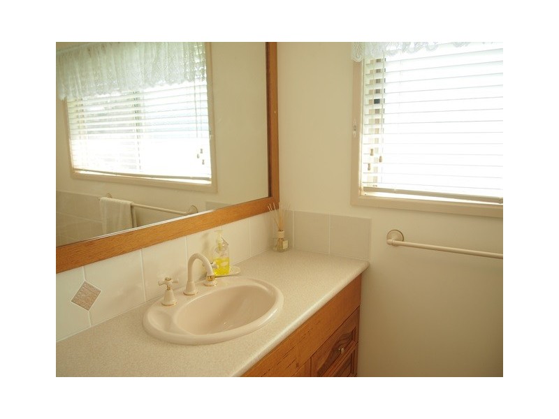 5 Sweetlip Circle, Tin Can Bay QLD 4580