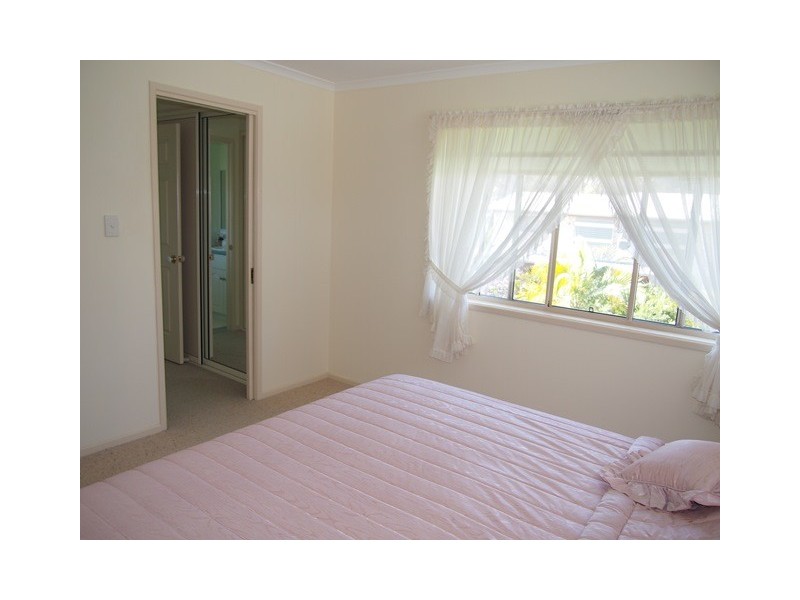 5 Sweetlip Circle, Tin Can Bay QLD 4580