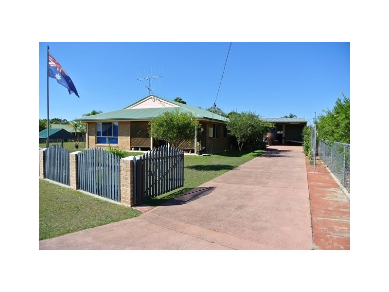 15 Regent Court, Cooloola Cove QLD 4580