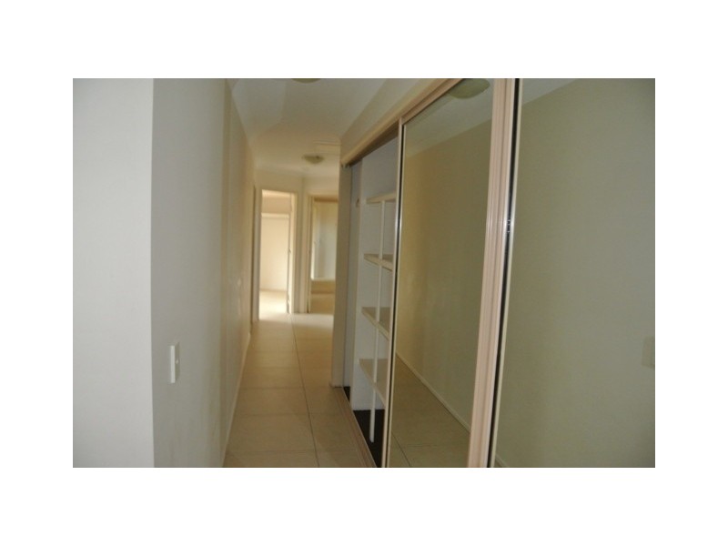 24 Kanimbla Avenue, Cooloola Cove QLD 4580