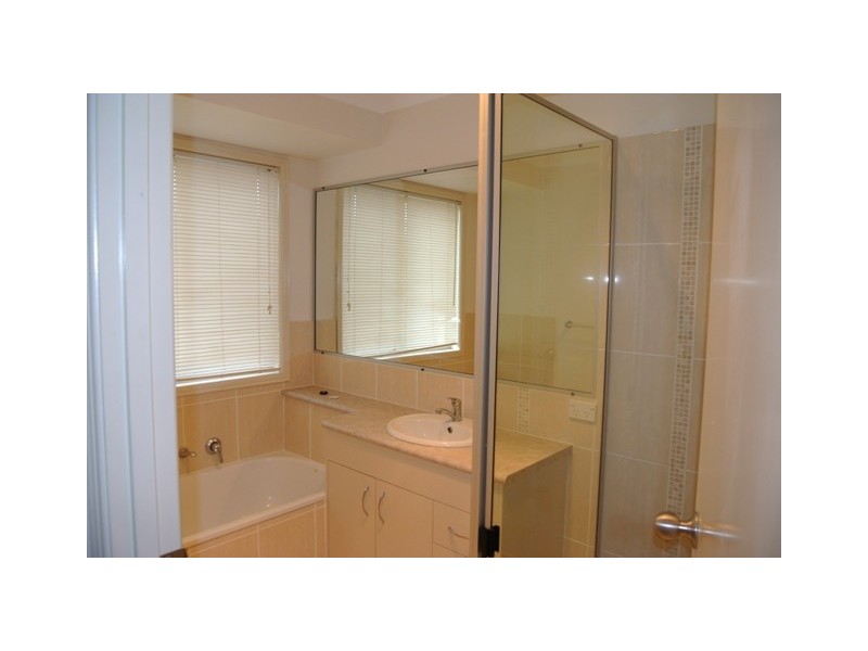 24 Kanimbla Avenue, Cooloola Cove QLD 4580