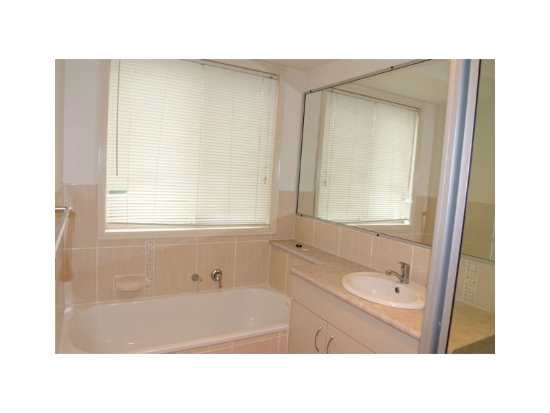 24 Kanimbla Avenue, Cooloola Cove QLD 4580