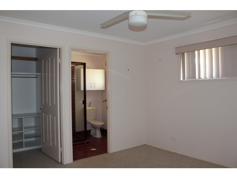 12 Sarawak Court, Tin Can Bay QLD 4580