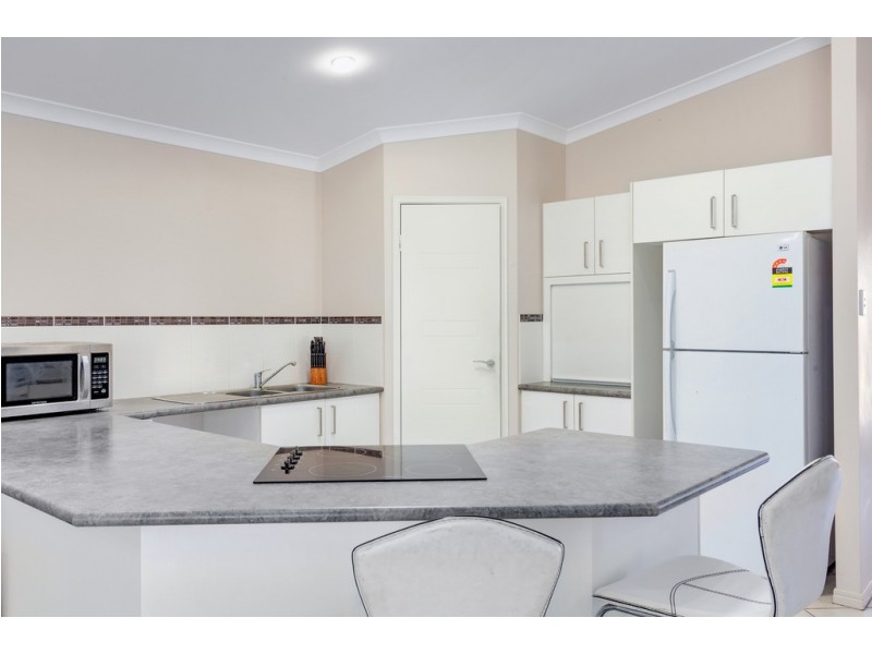 6 Sirius Court, Cooloola Cove QLD 4580