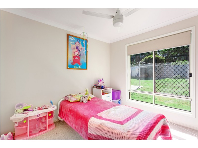 6 Sirius Court, Cooloola Cove QLD 4580