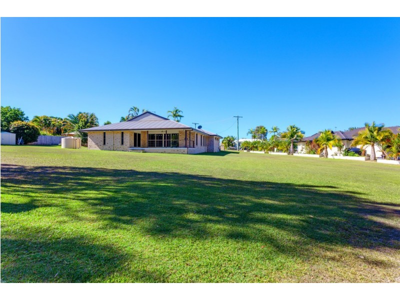 6 Sirius Court, Cooloola Cove QLD 4580