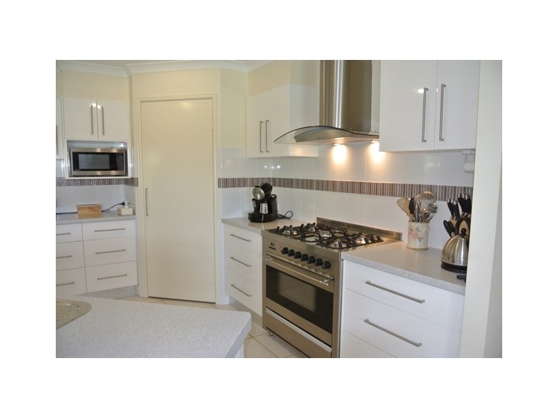 4 Habitat Circuit, Cooloola Cove QLD 4580