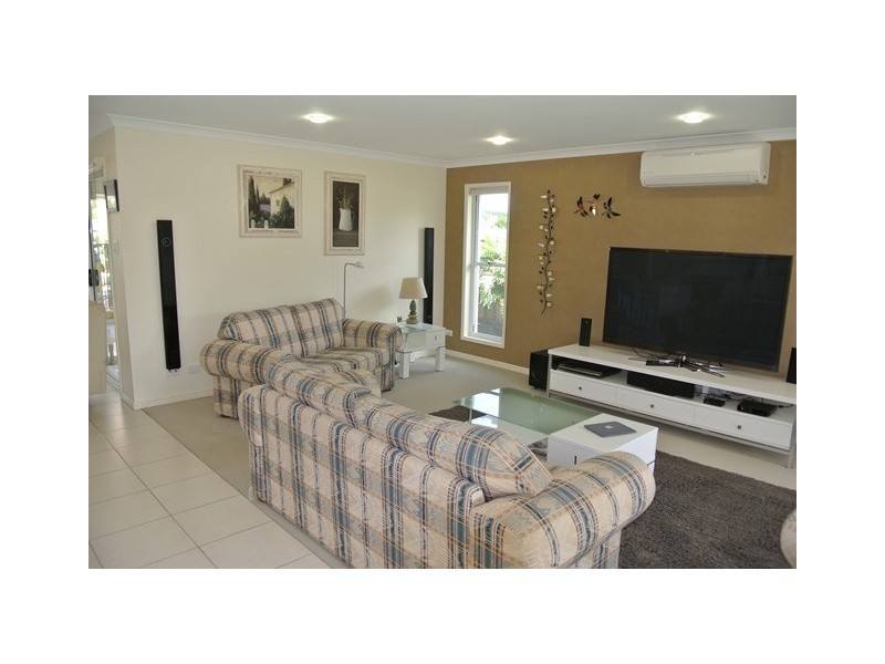 4 Habitat Circuit, Cooloola Cove QLD 4580