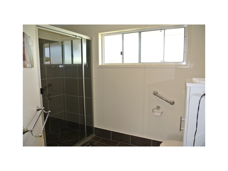 4 Habitat Circuit, Cooloola Cove QLD 4580