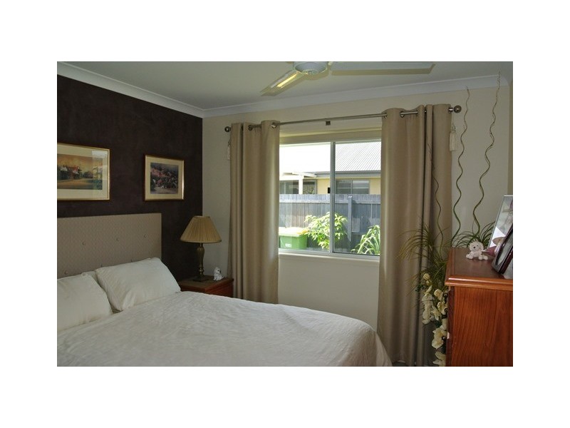 4 Habitat Circuit, Cooloola Cove QLD 4580