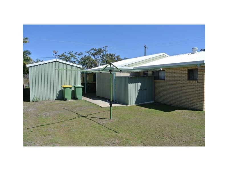 11 Salmon Street, Tin Can Bay QLD 4580