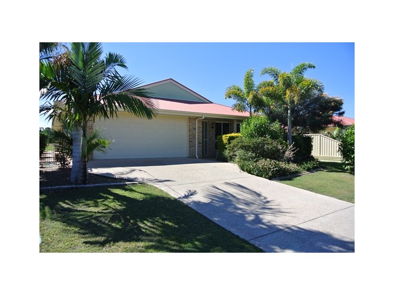 73 Marco Polo Drive, Cooloola Cove QLD 4580