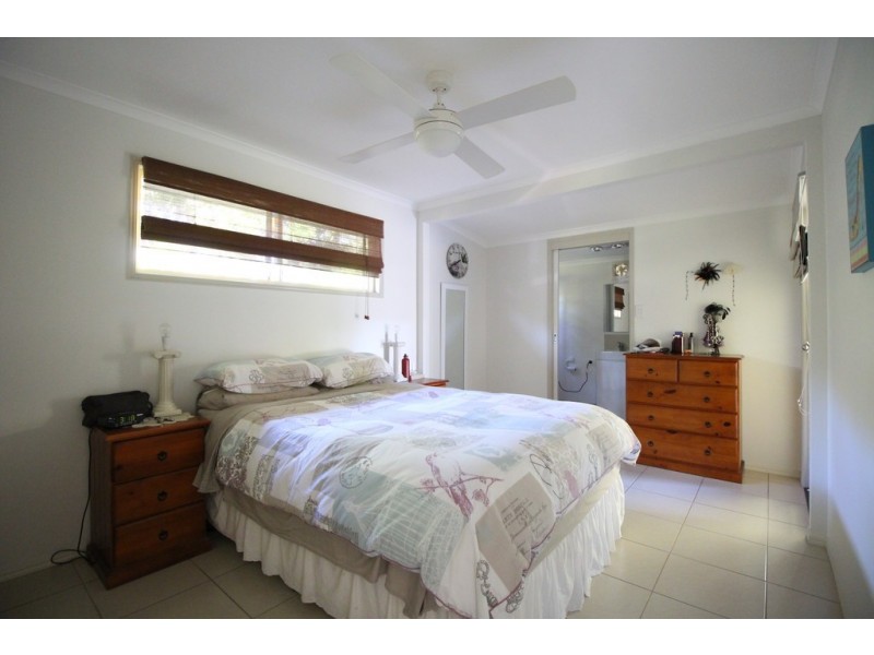 6 Pandora Court, Cooloola Cove QLD 4580