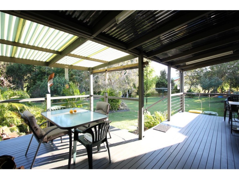 6 Pandora Court, Cooloola Cove QLD 4580