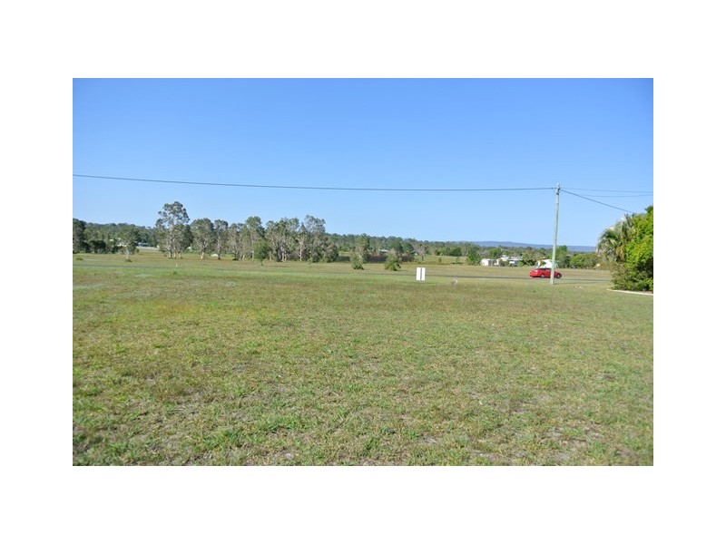 26 Mauretania Avenue, Cooloola Cove QLD 4580
