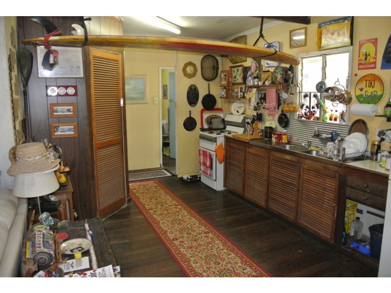 8 Squire Street, Tin Can Bay QLD 4580