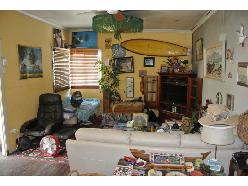 8 Squire Street, Tin Can Bay QLD 4580