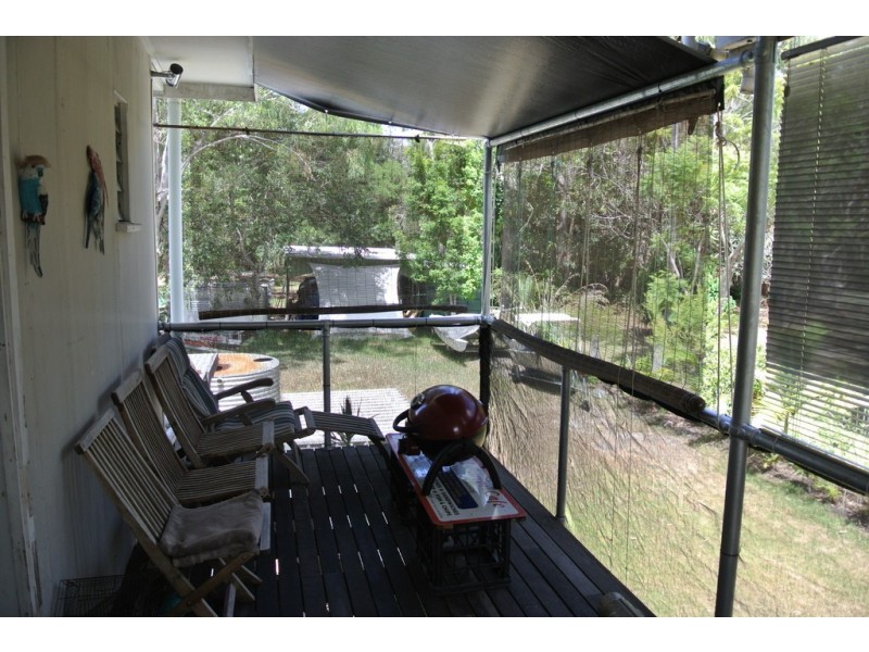 8 Squire Street, Tin Can Bay QLD 4580