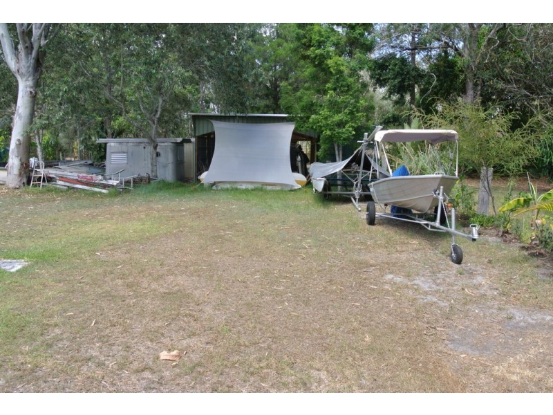 8 Squire Street, Tin Can Bay QLD 4580