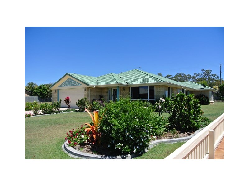 17 Acacia Crescent, Tin Can Bay QLD 4580