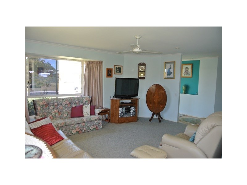 17 Acacia Crescent, Tin Can Bay QLD 4580