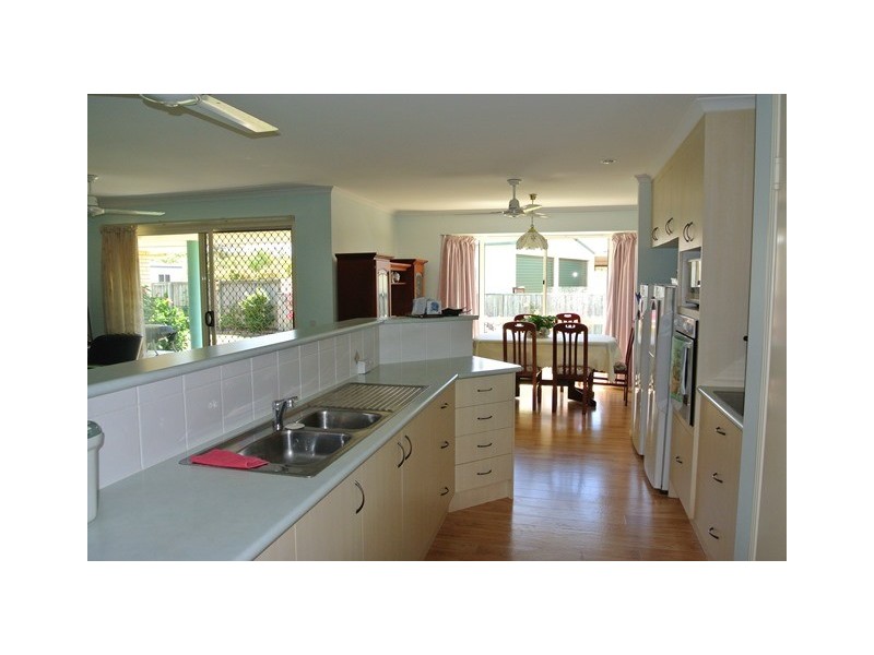 17 Acacia Crescent, Tin Can Bay QLD 4580