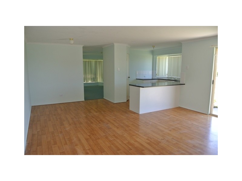 16 Canberra Avenue, Cooloola Cove QLD 4580