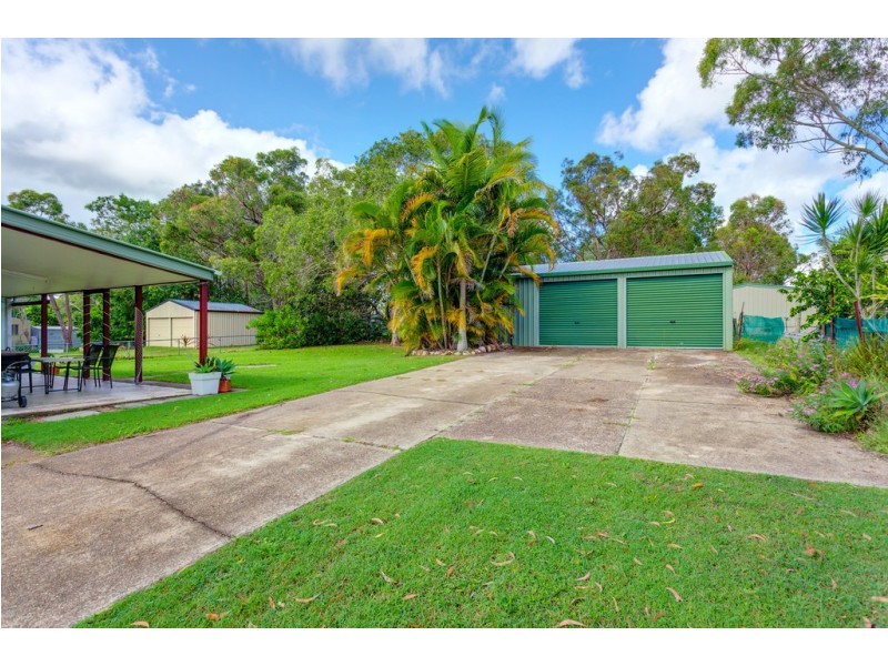 42 Ark Royal Drive, Cooloola Cove QLD 4580