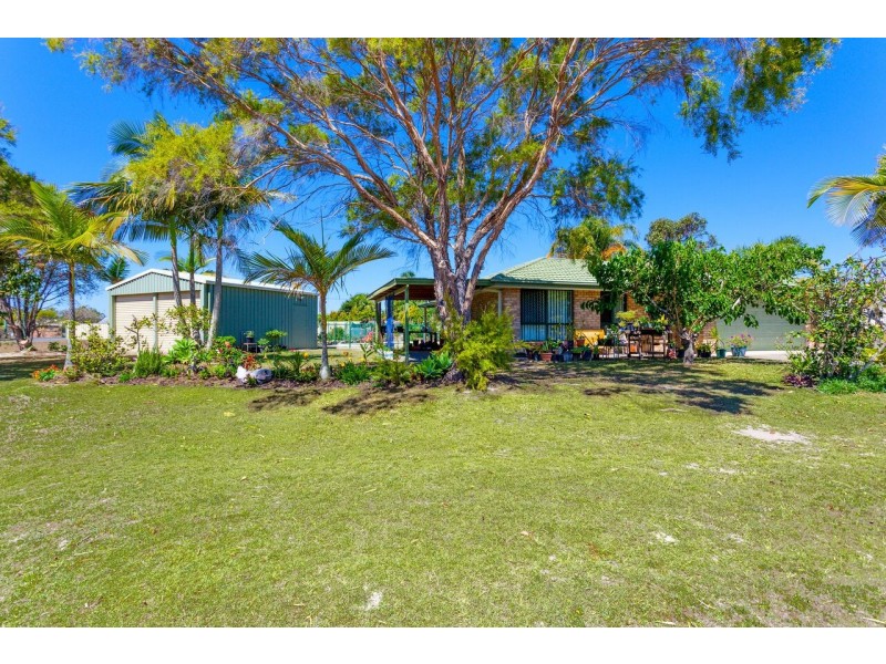 9 Regent Court, Cooloola Cove QLD 4580
