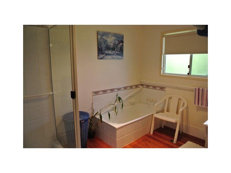 19 Golden Hind Avenue, Cooloola Cove QLD 4580