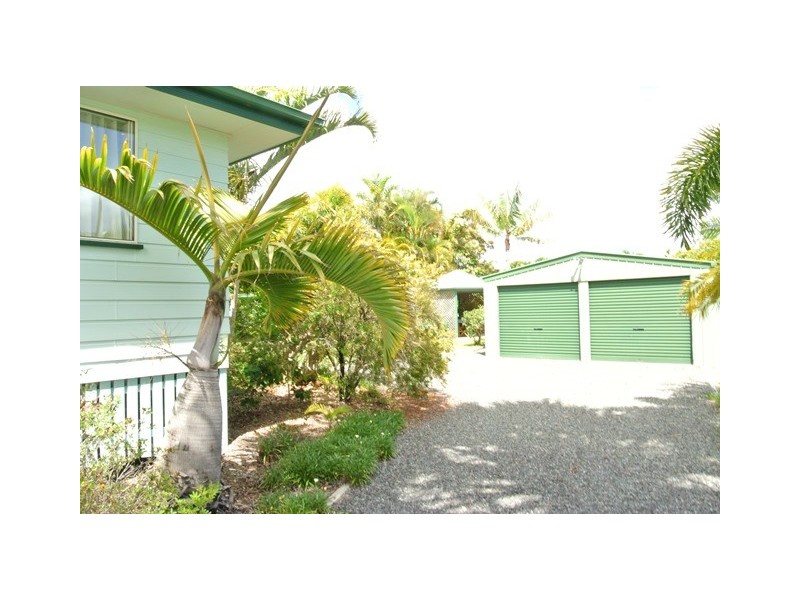 19 Golden Hind Avenue, Cooloola Cove QLD 4580