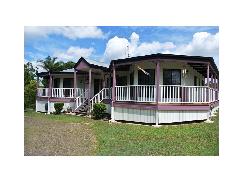 11 Mayflower Court, Cooloola Cove QLD 4580