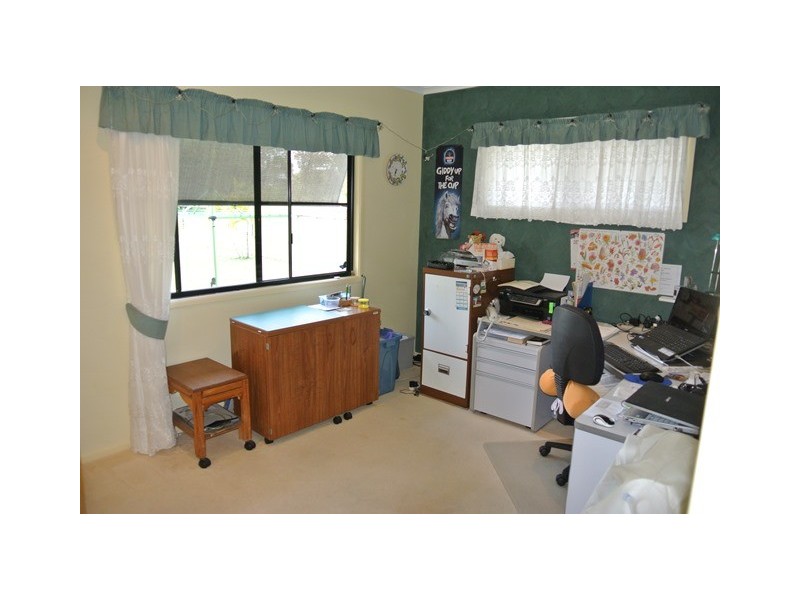 11 Mayflower Court, Cooloola Cove QLD 4580