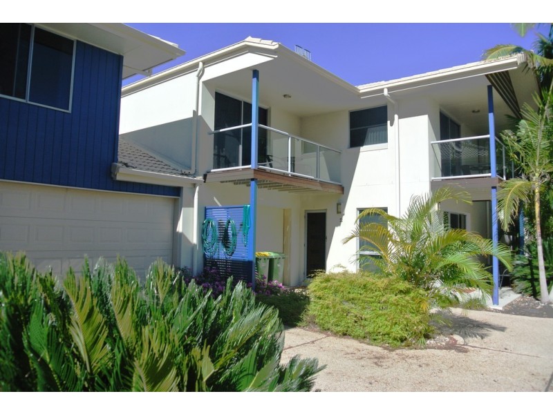 2/26 Esplanade, Tin Can Bay QLD 4580