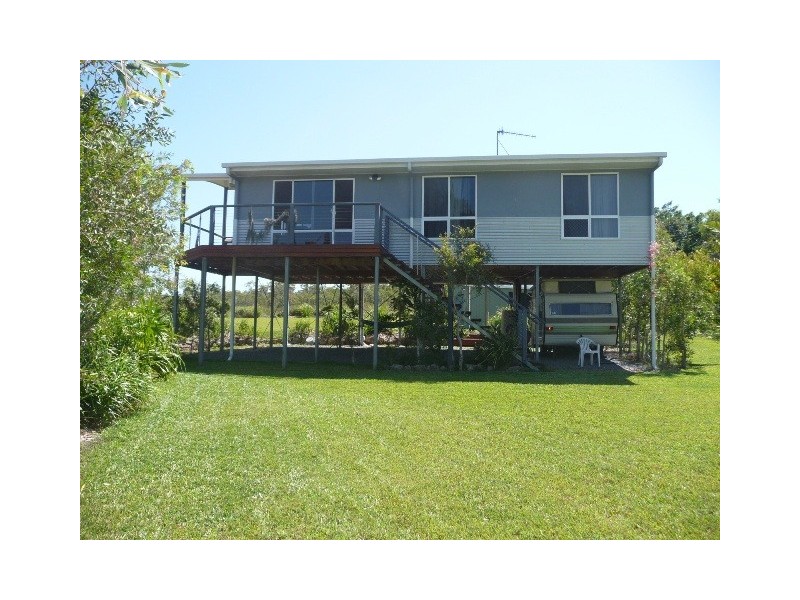 100 Investigator Avenue, Cooloola Cove QLD 4580