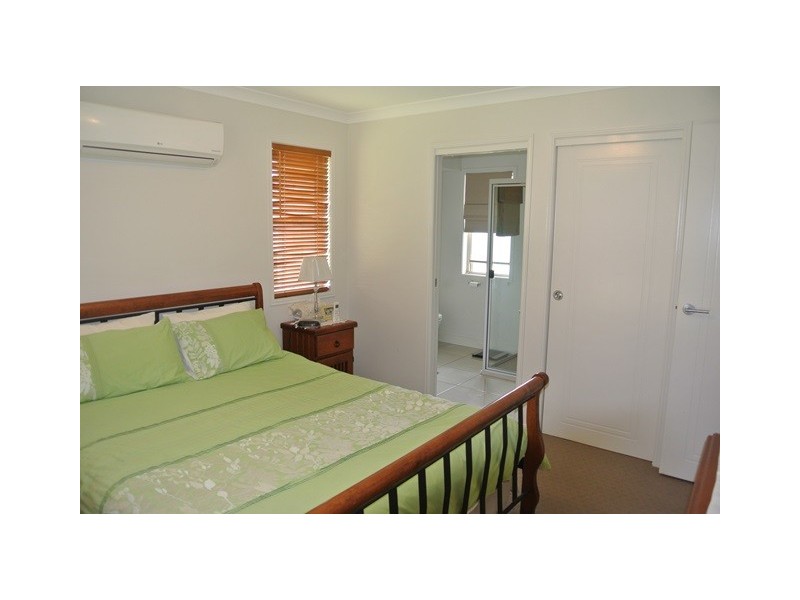 90 Fyshburn Drive, Cooloola Cove QLD 4580