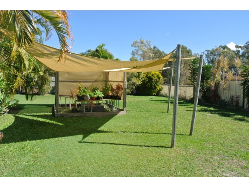 39 Marco Polo Drive, Cooloola Cove QLD 4580