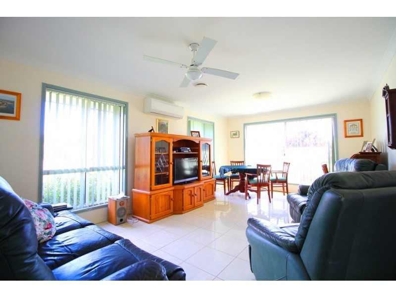 4 Duchess Court, Cooloola Cove QLD 4580