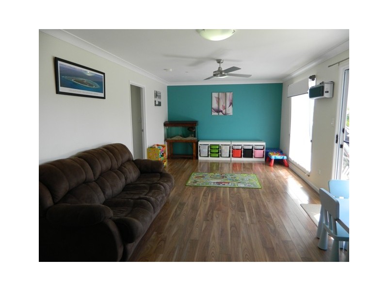 4 Aqua Place, Tin Can Bay QLD 4580