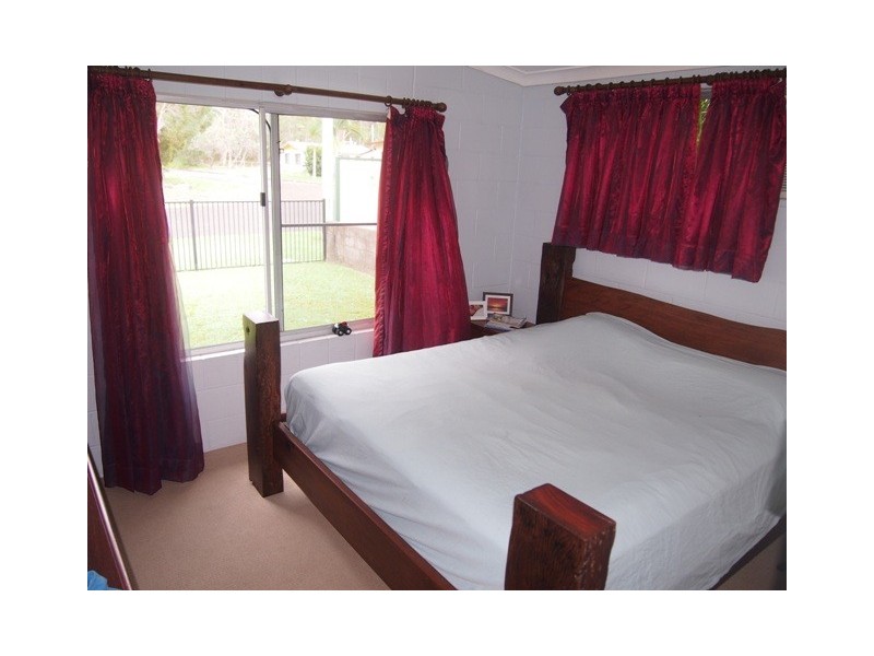 8 Mason Street, Tin Can Bay QLD 4580
