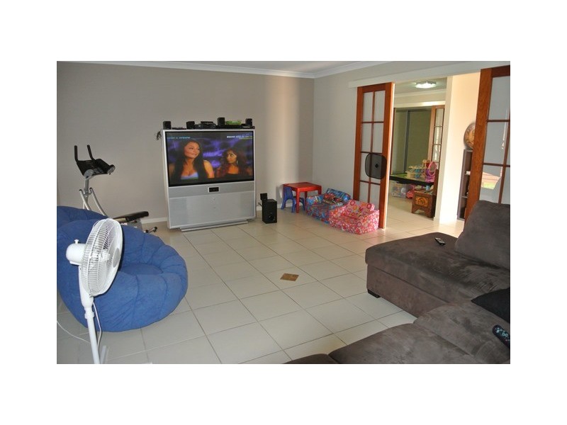 81 Fyshburn Drive, Cooloola Cove QLD 4580