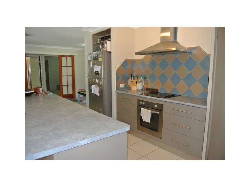 81 Fyshburn Drive, Cooloola Cove QLD 4580