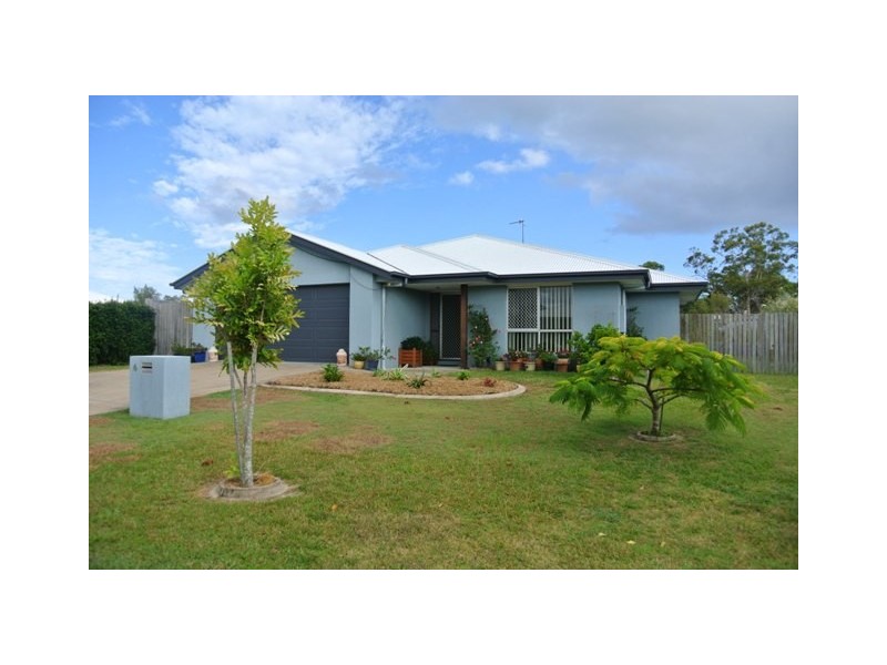 6 Dianella Circuit, Cooloola Cove QLD 4580