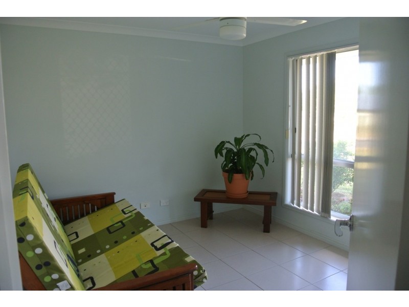6 Dianella Circuit, Cooloola Cove QLD 4580
