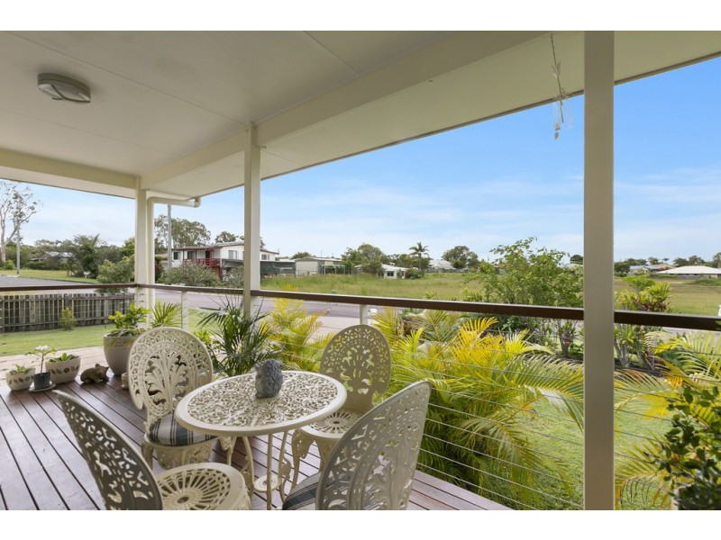 18 Dart Street, Tin Can Bay QLD 4580