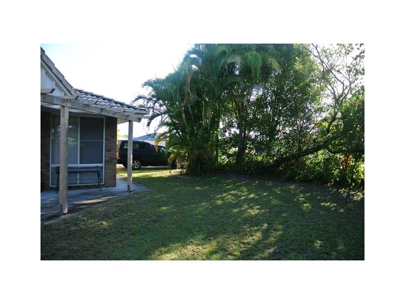 9 Tangaroa Street, Tin Can Bay QLD 4580
