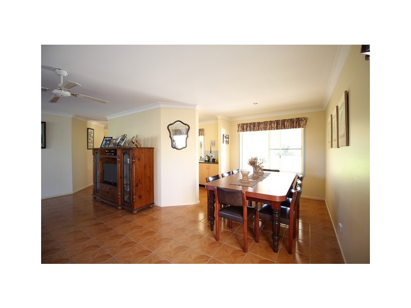 43 Mauretania Avenue, Cooloola Cove QLD 4580