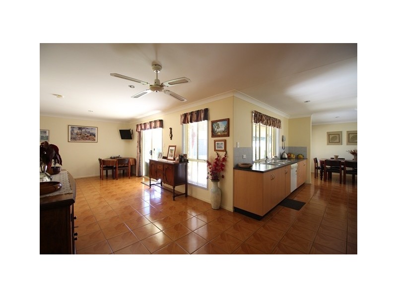 43 Mauretania Avenue, Cooloola Cove QLD 4580